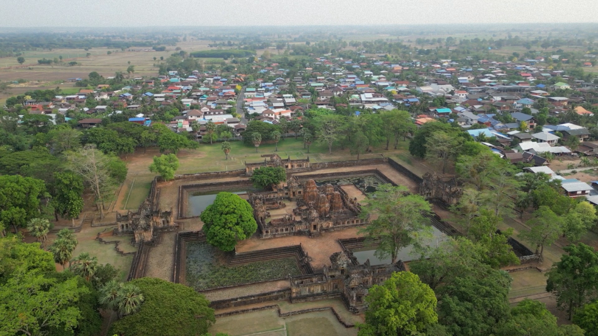Wheel Share | ปราสาทเมืองต่ำ บุรีรัมย์